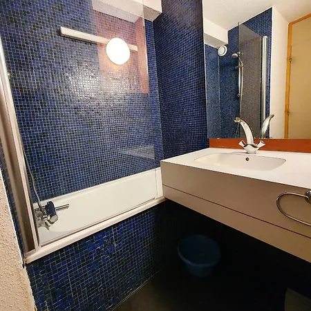 Apartamento Duplex 6 Pers Avec Balcon Aux Coches, Proche Pistes Et Commerces - Fr-1-353-5